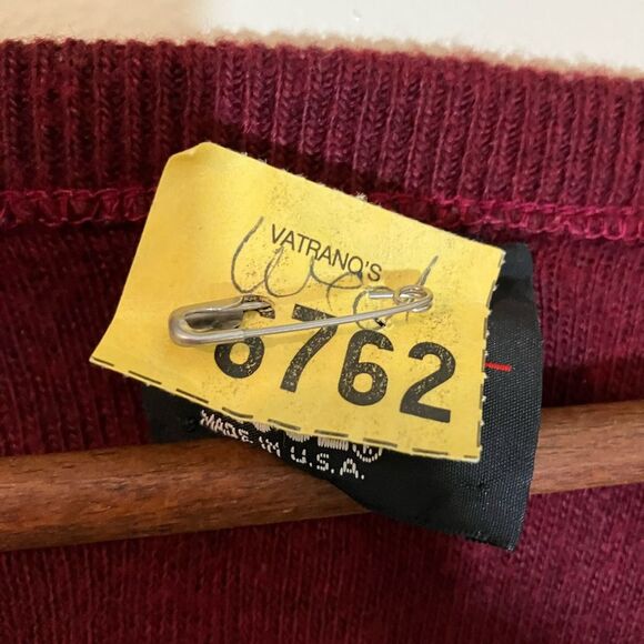 Vintage Robert Bruce, V-neck sweater, dark red, size large, excellent condition - Picture 4 of 4